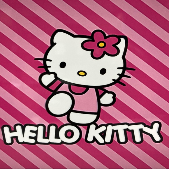 Hello Kitty License Plate With Cup Holder Inserts - Picture 2 of 5